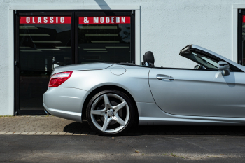 2013 Mercedes Benz SL550