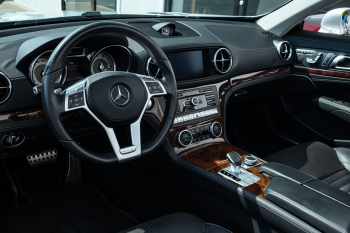 2013 Mercedes Benz SL550
