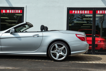 2013 Mercedes Benz SL550