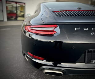 2019 Porsche Carrera coupe 7 speed trans