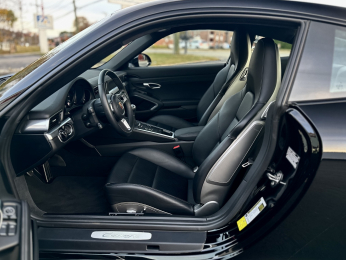 2019 Porsche Carrera coupe 7 speed trans