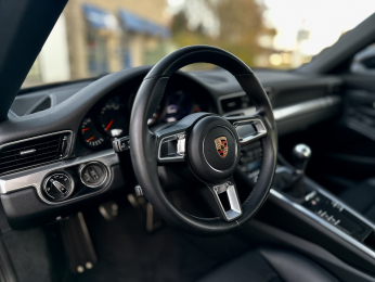 2019 Porsche Carrera coupe 7 speed trans