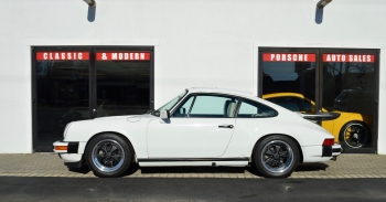 1988 Porsche  Carrera 