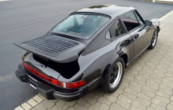 1986 Porsche 911 Carrera 3.2 Coupe 