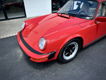 1988 Porsche Carrera  Coupe CONCOURS RESTO