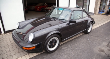 1989 Porsche Carrera Annv. Coupe