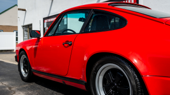 1986 Porsche 911 Carrera 