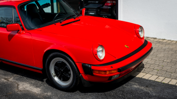 1986 Porsche 911 Carrera 