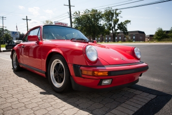 1988 Porsche 911 cpe. 1 owner Carrera !