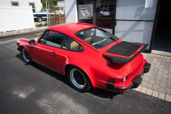 1988 Porsche 911 cpe. 1 owner Carrera !