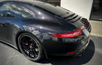 2013 Porsche Carrera 4S coupe