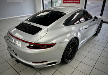 2018 Porsche Carrera 4 GTS Manual