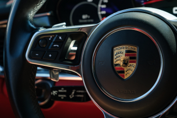 2017 Porsche Panamera 4S ONE OWNER, mint