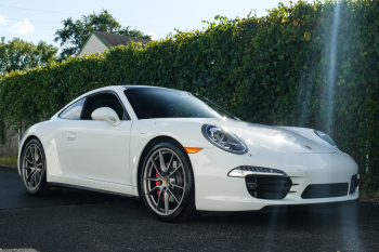 2015 Porsche 911 Carrera 4S