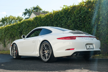 2015 Porsche 911 Carrera 4S