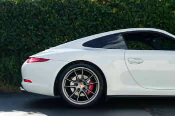 2015 Porsche 911 Carrera 4S