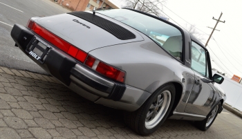 1988 Porsche Carrera 3.2  Targa