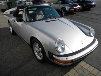 1989 Porsche 25th Silver Anniversary 