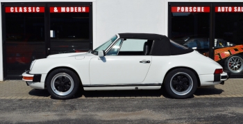 1989 Porsche 911 Carrera  3.2 Cabriolet