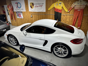 2014 Porsche 981 Cayman 19k Miles