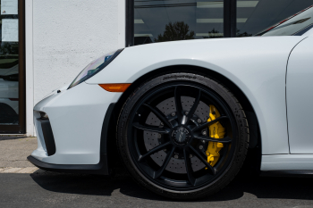 2018 Porsche 911 GT3 - 6-Speed