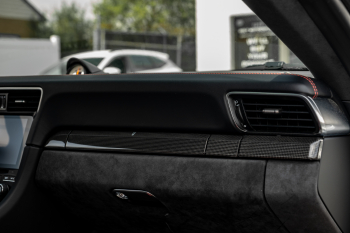 2018 Porsche 911 GT3 - 6-Speed