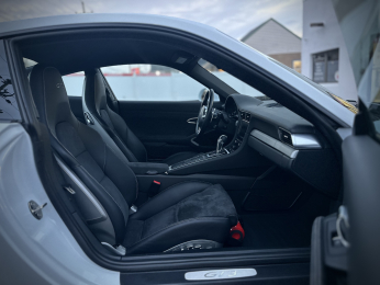 2015 Porsche  GT3   8k miles