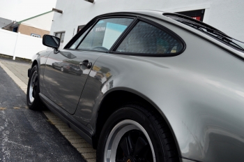 1987 Porsche  911 Carrera 