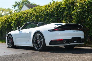 2020 Porsche 911 Carrera Cabriolet