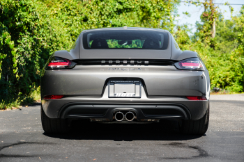 2018 Porsche Cayman S Manual trans