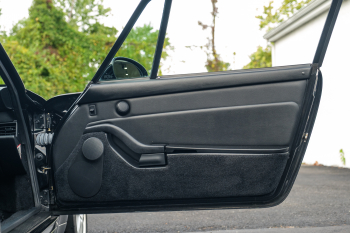1997 Porsche 911 (993) C2 Carrera Coupe