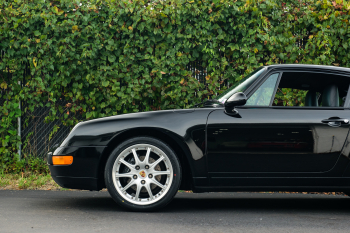 1997 Porsche 911 (993) C2 Carrera Coupe