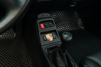 1997 Porsche 911 (993) C2 Carrera Coupe