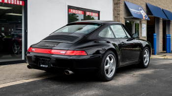 1995 Porsche 911 Carrera 4 