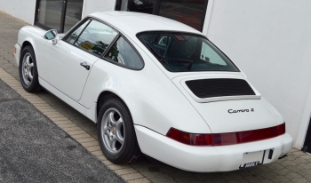 1992 Porsche 911 Carrera 2 Coupe