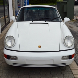 1992 Porsche 911 Carrera 2 Coupe