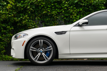 2015 BMW M5 19,900 miles