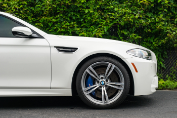 2015 BMW M5 19,900 miles