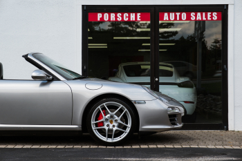2012 Porsche 911 Carrera 4S Cabriolet