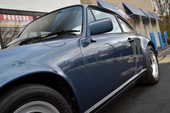 1989 Porsche  911 Carrera 