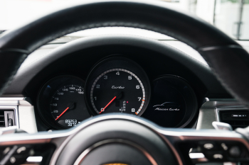 2015 Porsche Macan Turbo S