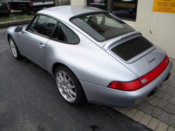 1995 Porsche 993 C2 Carrera Coupe